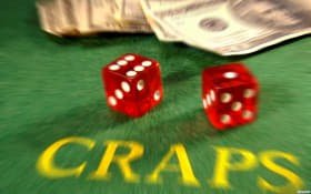 kmm77 Casino Myanmar Live Dealer Baccarat Table ကစားနေသောမြင်ကွင်း