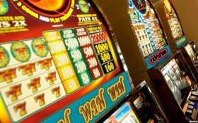 Live Casino Dealer HD Streaming kmm77 ကာစီနိုဝန်ဆောင်မှု
